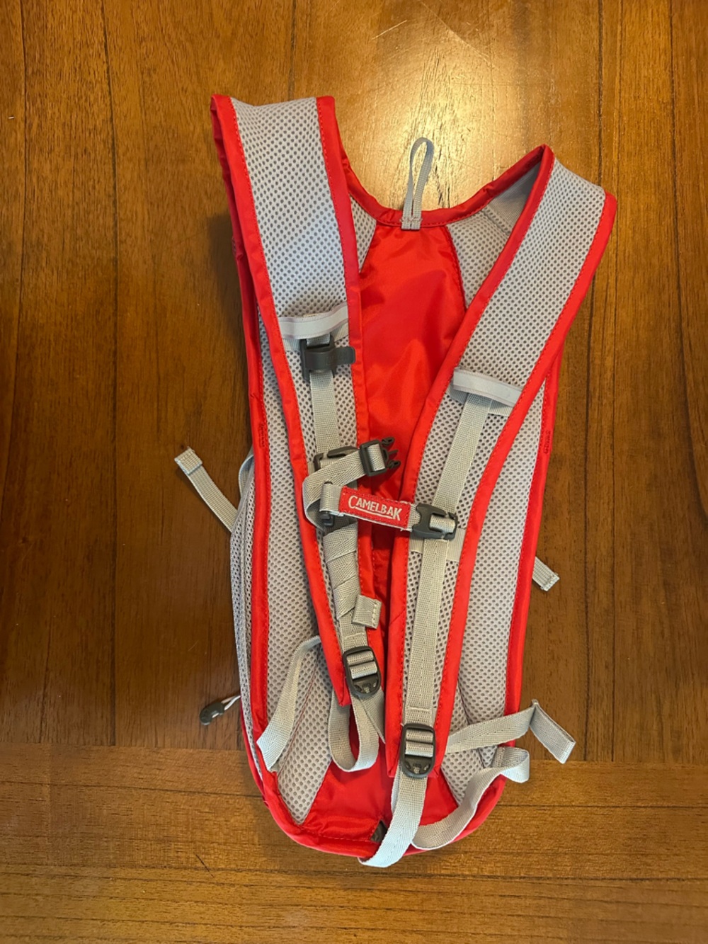 Camelbak Red Hydration Sling Pack - Picture 2 of 4